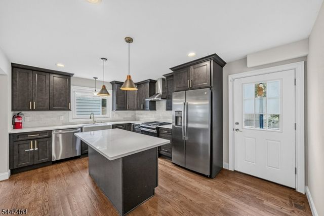 112 E 12Th St, Linden City, NJ 07036