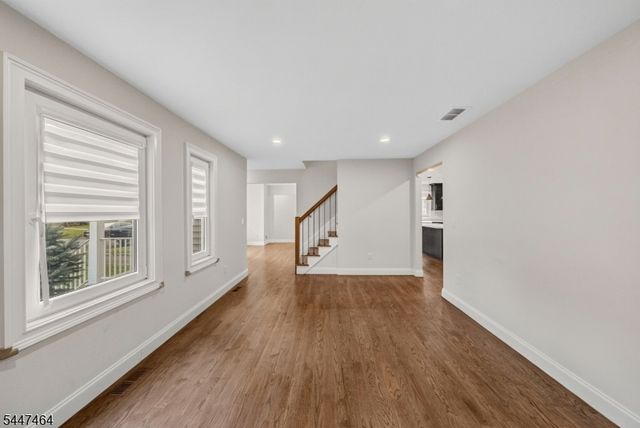 112 E 12Th St, Linden City, NJ 07036