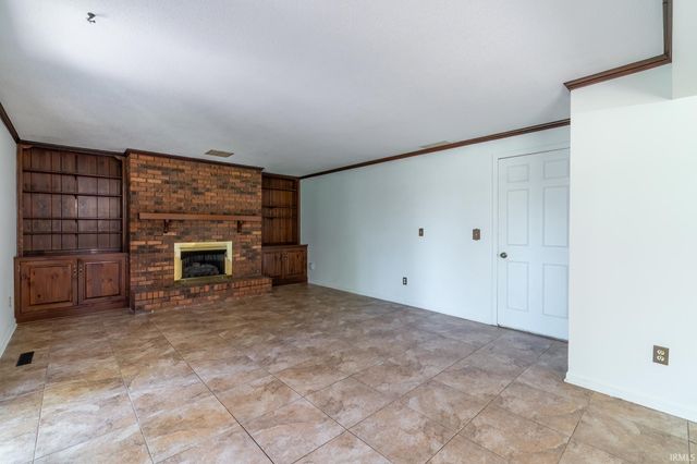 11619 Markham Court, Leo, IN 46765