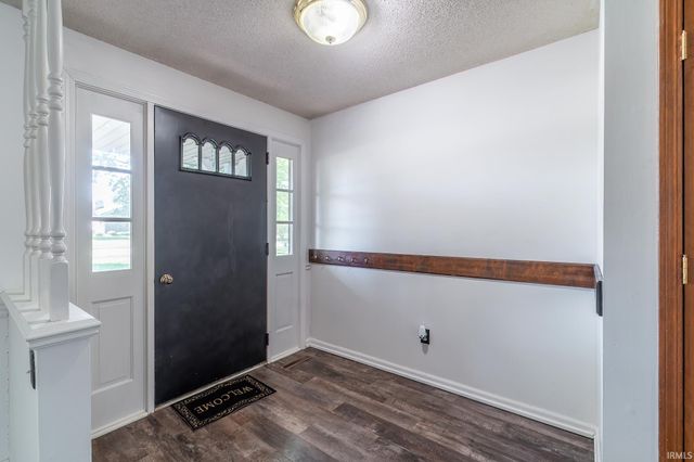 11619 Markham Court, Leo, IN 46765