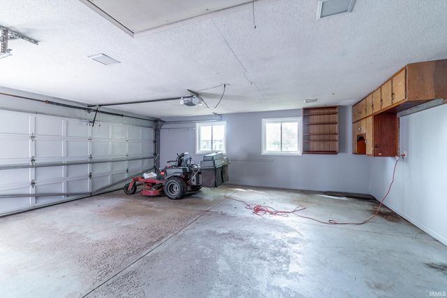 11619 Markham Court, Leo, IN 46765