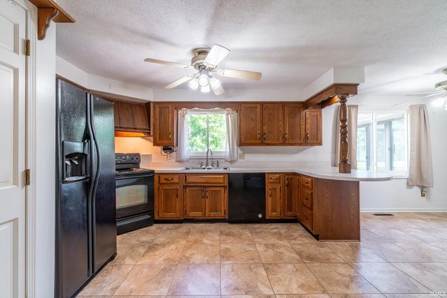 11619 Markham Court, Leo, IN 46765