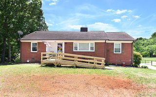 902 E Boyd Street, Maiden, NC 28650