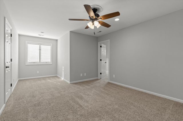7729 Diamondhead Drive, Ooltewah, TN 37363