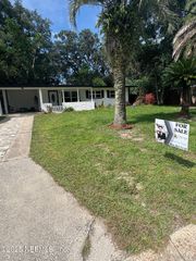 5347 KEYSTONE Drive N, Jacksonville, FL 32207