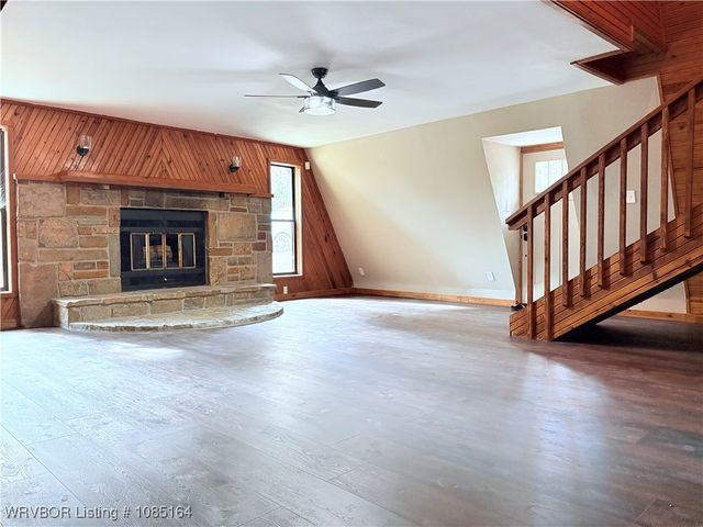 25676 Wards Landing Road, Wister, OK 74966