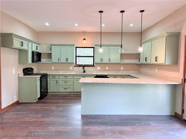 25676 Wards Landing Road, Wister, OK 74966