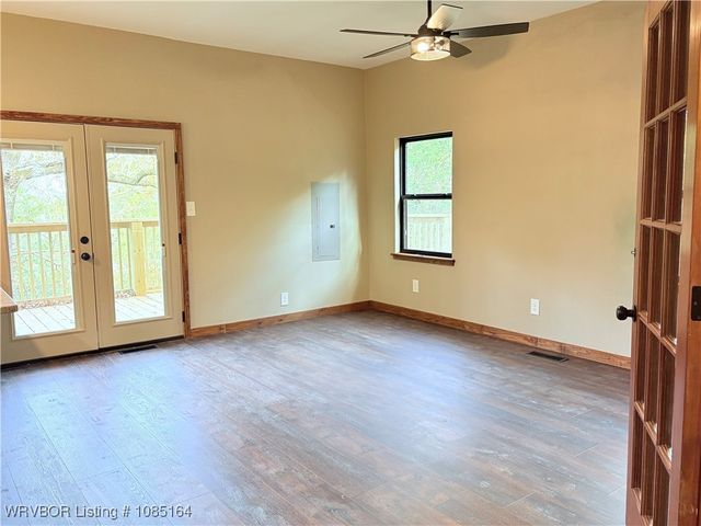 25676 Wards Landing Road, Wister, OK 74966