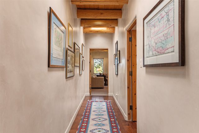 1035 Sierra Del Norte, Santa Fe, NM 87501