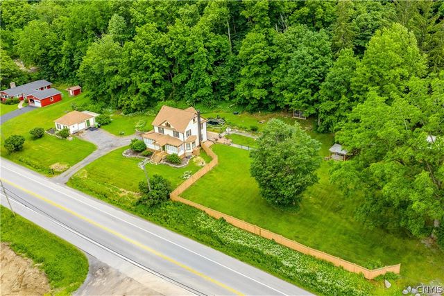 8806 State Route 5, Manlius, NY 13037