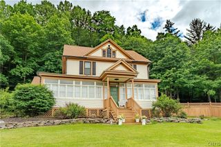 8806 State Route 5, Manlius, NY 13037