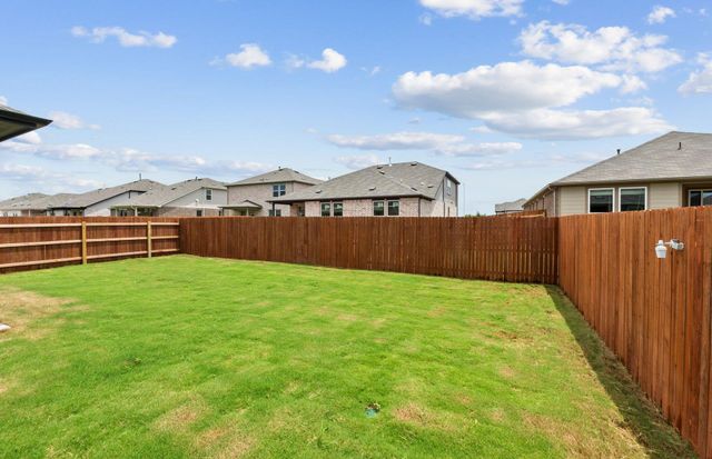 13404 Lapoynor ST, Manor, TX 78653