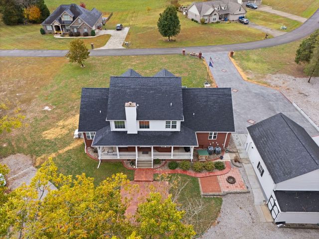 775 Cedar Pointe Drive, Somerset, KY 42501