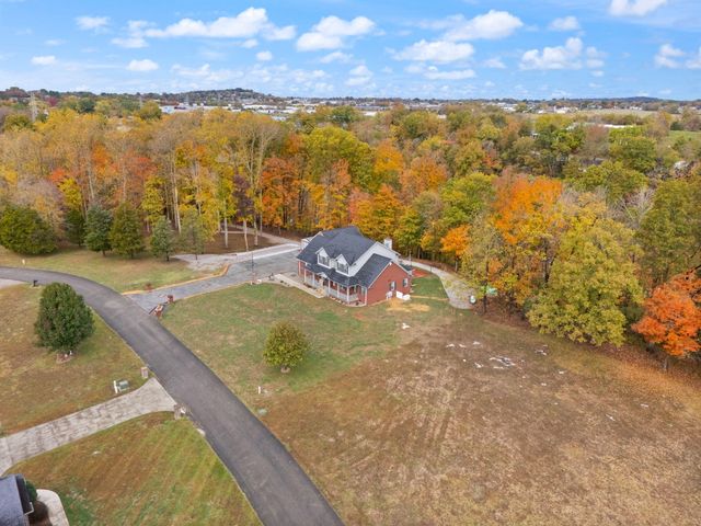 775 Cedar Pointe Drive, Somerset, KY 42501