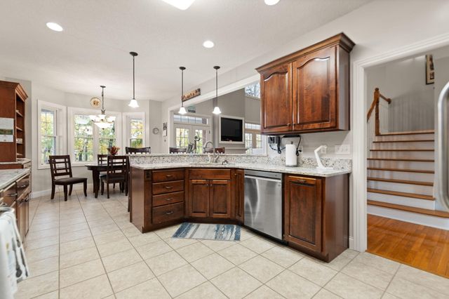 775 Cedar Pointe Drive, Somerset, KY 42501