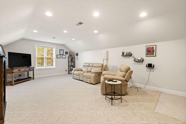 775 Cedar Pointe Drive, Somerset, KY 42501