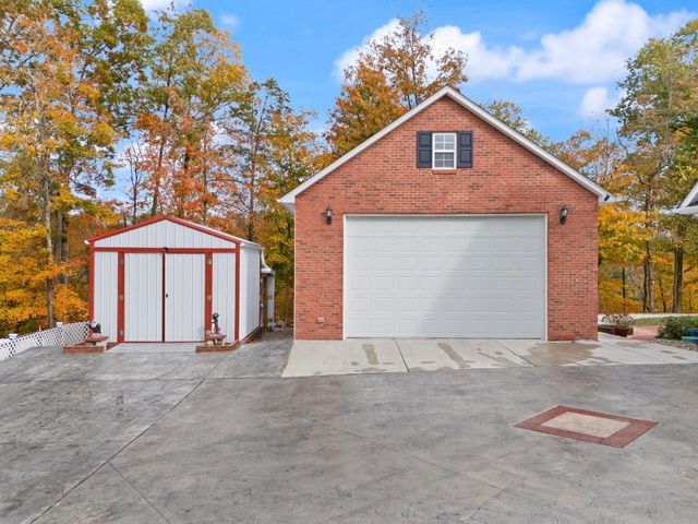 775 Cedar Pointe Drive, Somerset, KY 42501