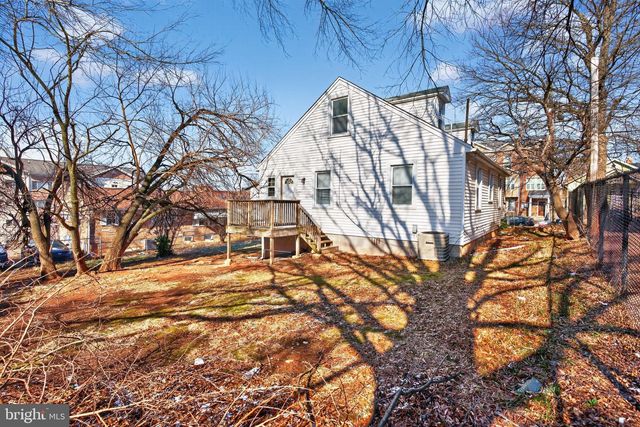 5023 C ST SE, Washington, DC 20019