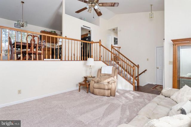 11604 HAMPSTEAD DR, Fredericksburg, VA 22407