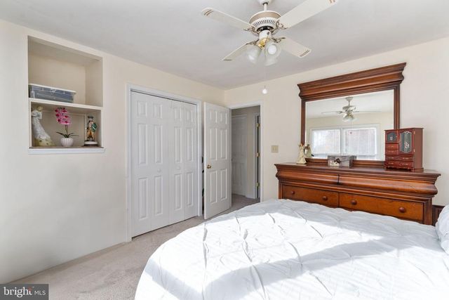 11604 HAMPSTEAD DR, Fredericksburg, VA 22407