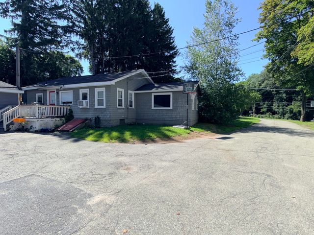 110 River St, Hudson, MA 01749
