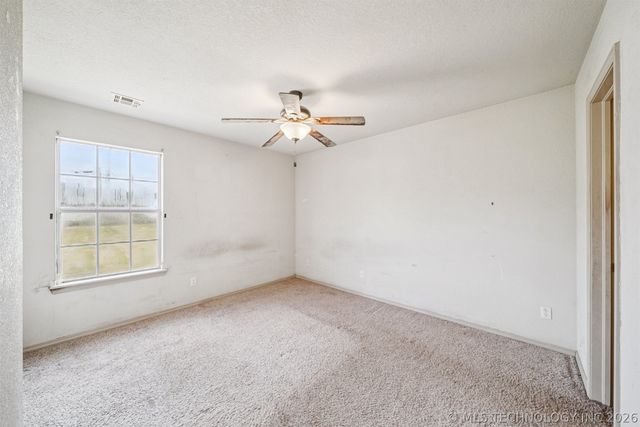 419 E Dogwood Street, Coweta, OK 74429