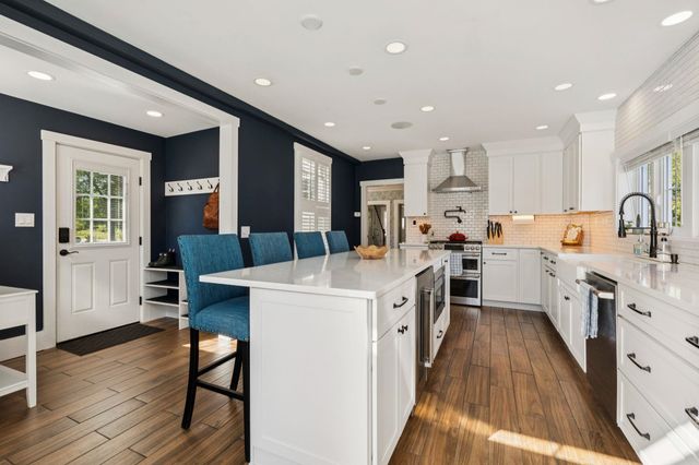 45 Post Road, North Hampton, NH 03862