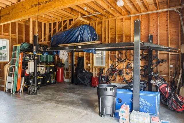 45 Post Road, North Hampton, NH 03862