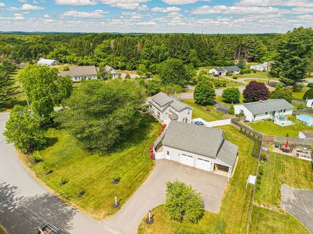 45 Post Road, North Hampton, NH 03862