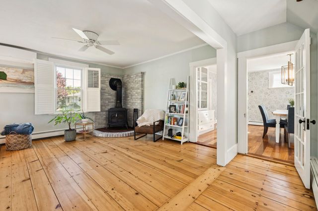 45 Post Road, North Hampton, NH 03862