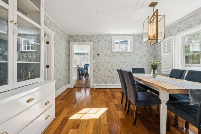 45 Post Road, North Hampton, NH 03862