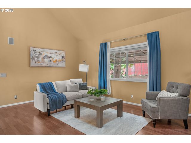 2495 PARK FOREST Dr, Eugene, OR 97405