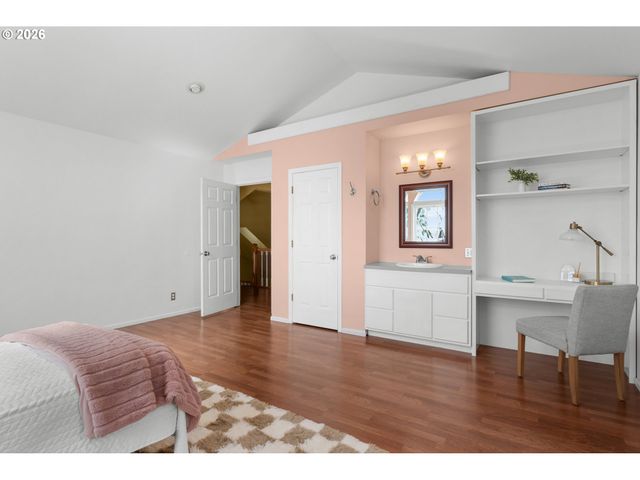 2495 PARK FOREST Dr, Eugene, OR 97405