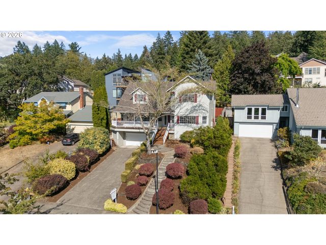 2495 PARK FOREST Dr, Eugene, OR 97405