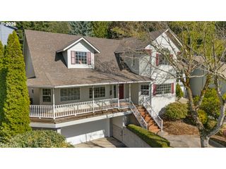 2495 PARK FOREST Dr, Eugene, OR 97405