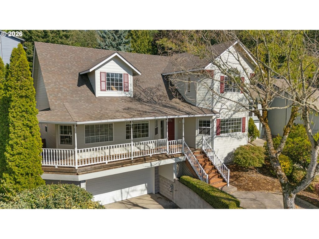 2495 PARK FOREST Dr, Eugene, OR 97405