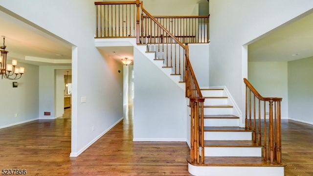 15 Berry Ct, Mount Olive Twp., NJ 07836