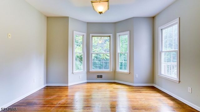 15 Berry Ct, Mount Olive Twp., NJ 07836