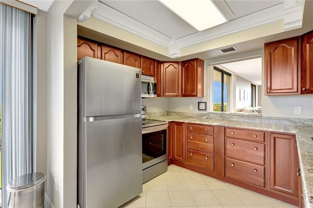 5059 N Highway A1a None 701, Hutchinson Island, FL 34949