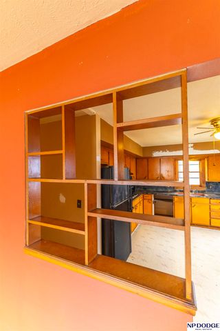 5454 S 50th Street, Omaha, NE 68117