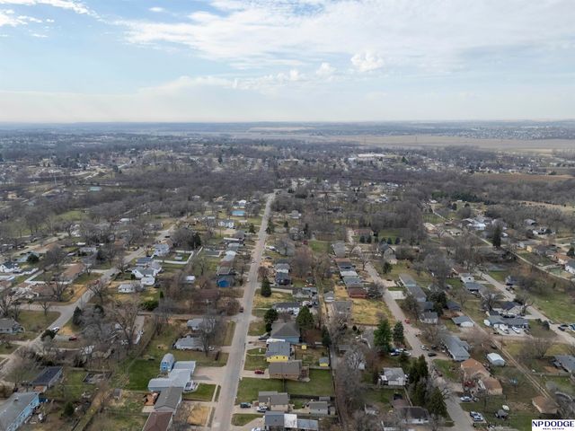 5454 S 50th Street, Omaha, NE 68117