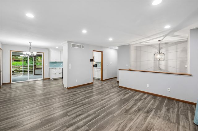 109 Oberlin Street, Iowa City, IA 52245