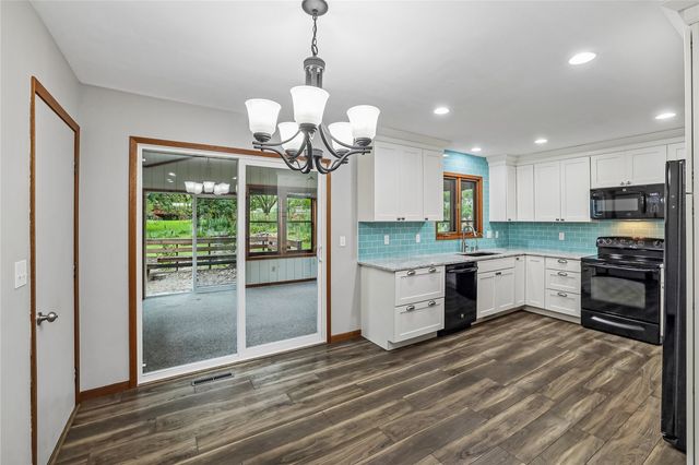 109 Oberlin Street, Iowa City, IA 52245