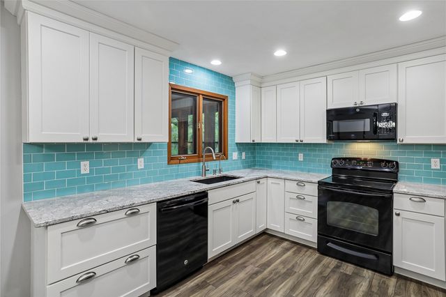 109 Oberlin Street, Iowa City, IA 52245