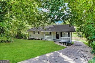 2370 Tiffany Circle, Decatur, GA 30035