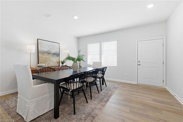 407 Chesney Place, Thomasville, NC 27360