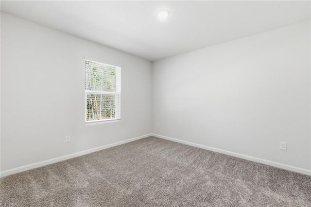 407 Chesney Place, Thomasville, NC 27360