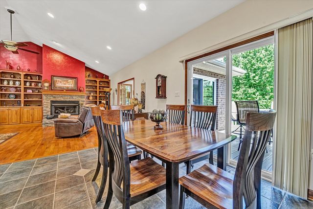 137 Whispering Meadows LN, Wirtz, VA 24184