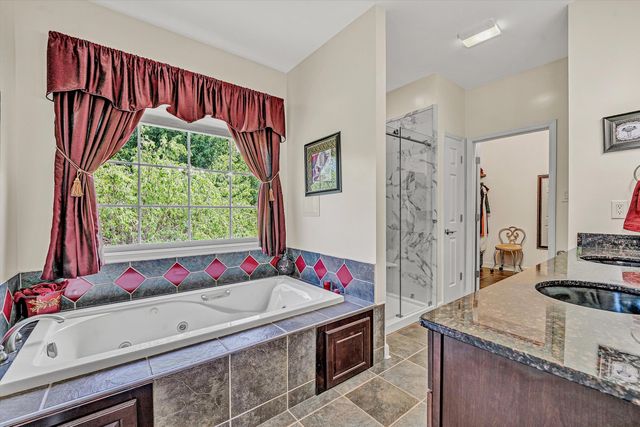 137 Whispering Meadows LN, Wirtz, VA 24184