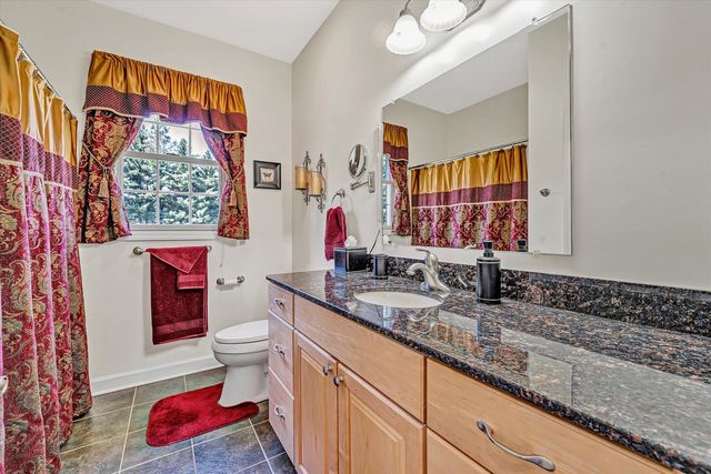 137 Whispering Meadows LN, Wirtz, VA 24184